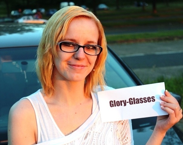Glory-Glasses aka dirty-Steffi aka Spermazofe